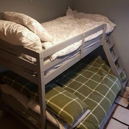 Just The Splott! Sleeps 6, 8 Mins To Stadium. Cardiff Luaran gambar